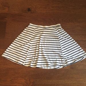 Basic H&M Skater Skirt